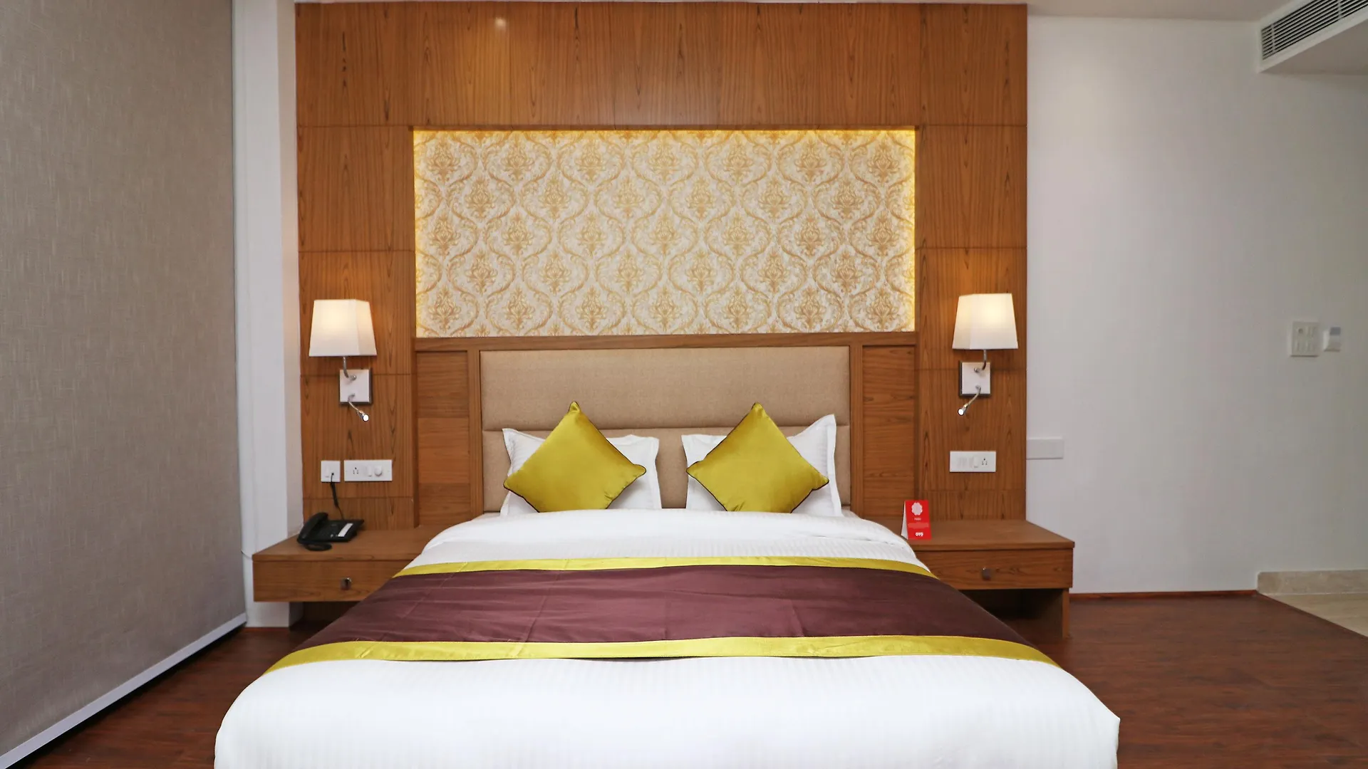 Capital O 10824 Hotel Star Suites Delhi  2*, Delhi (National Capital Territory of India) India