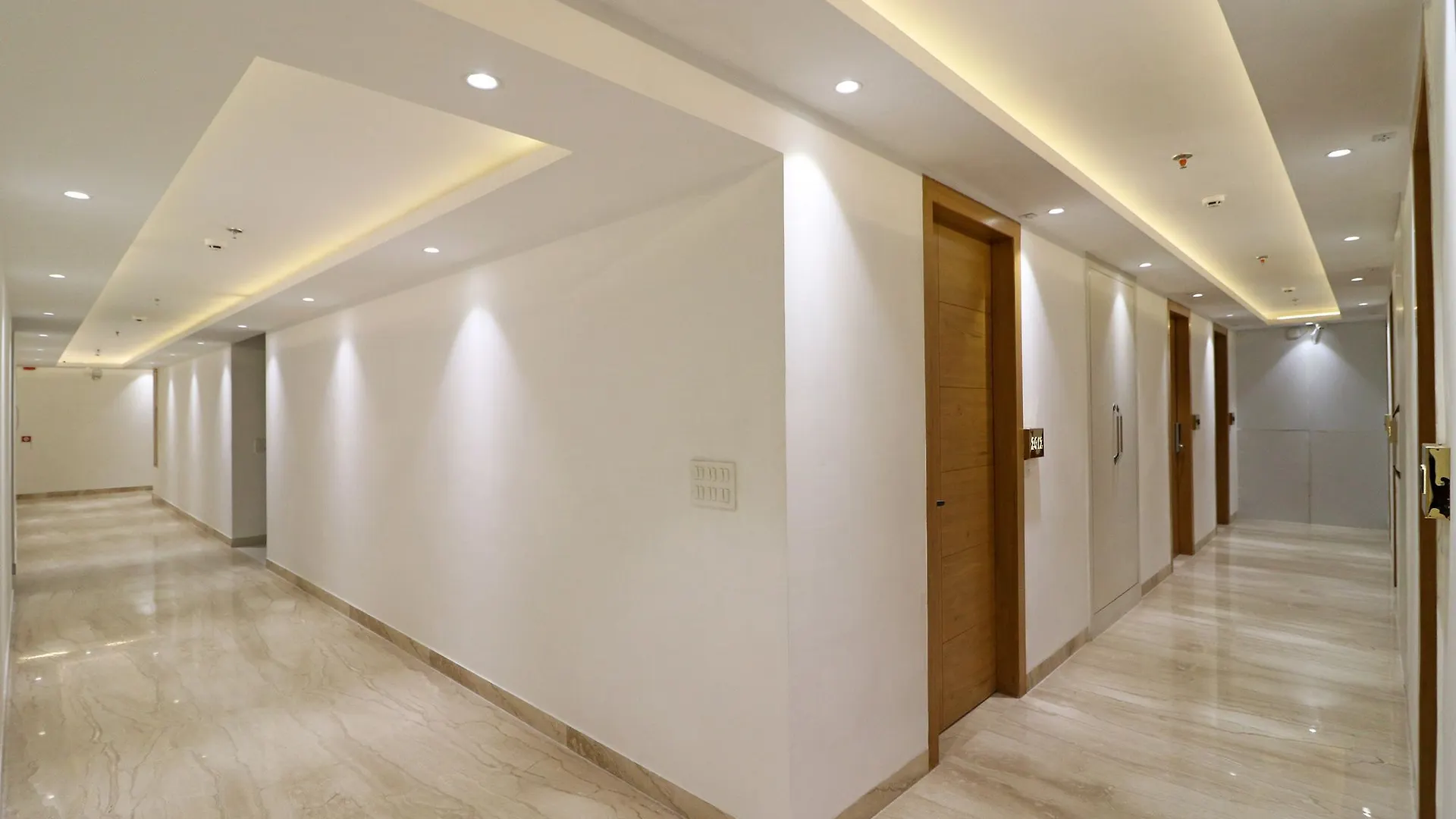 Capital O 10824 Hotel Star Suites Delhi   Delhi (National Capital Territory of India)
